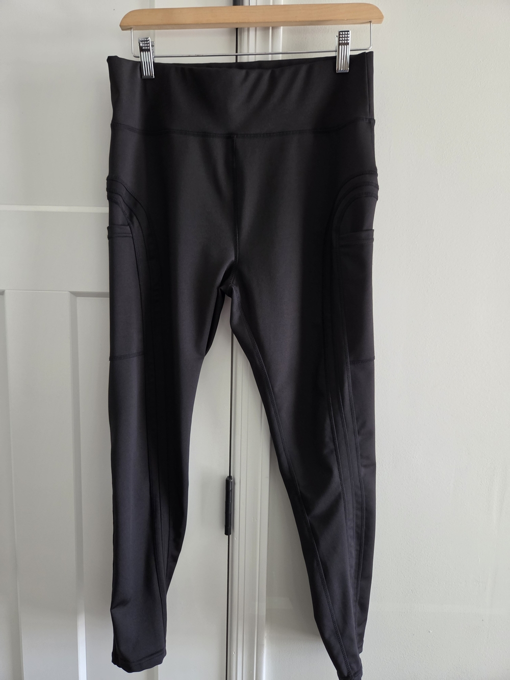 POP Fit Black Active Leggings Size Xl Sunset Style